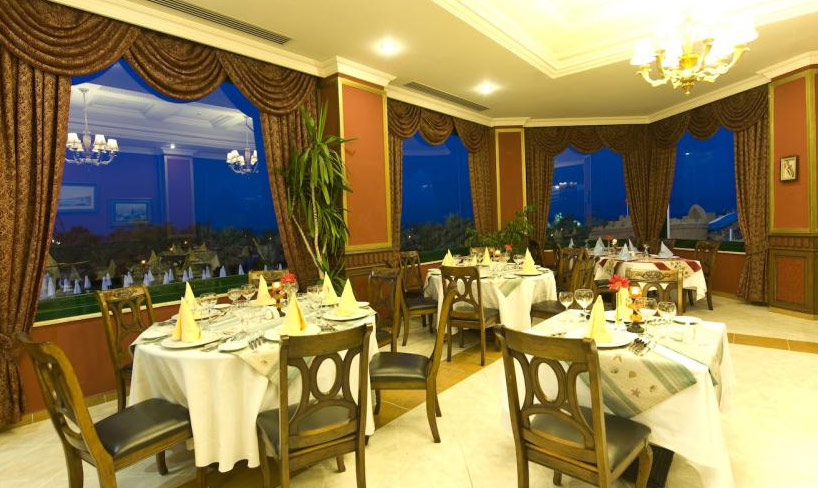 Delphin Deluxe Resort